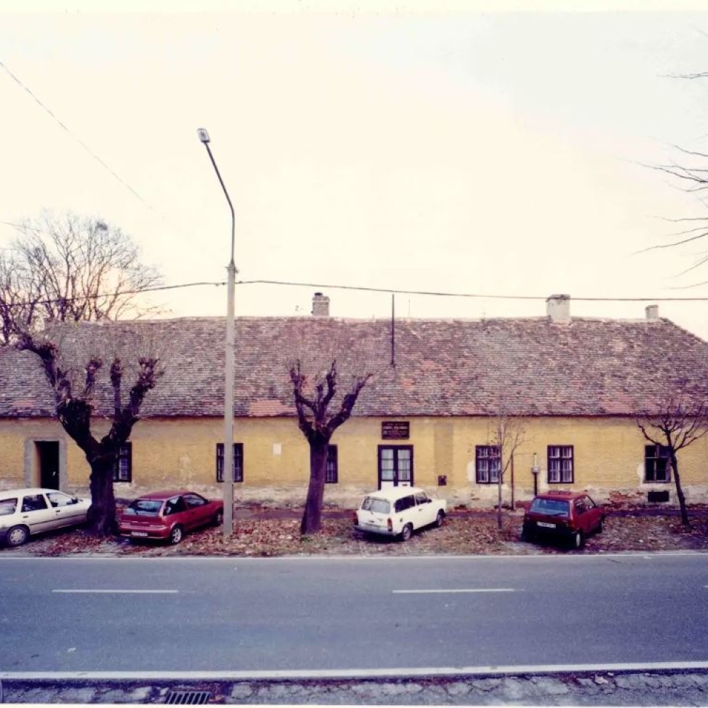 Sörház lakóépülete